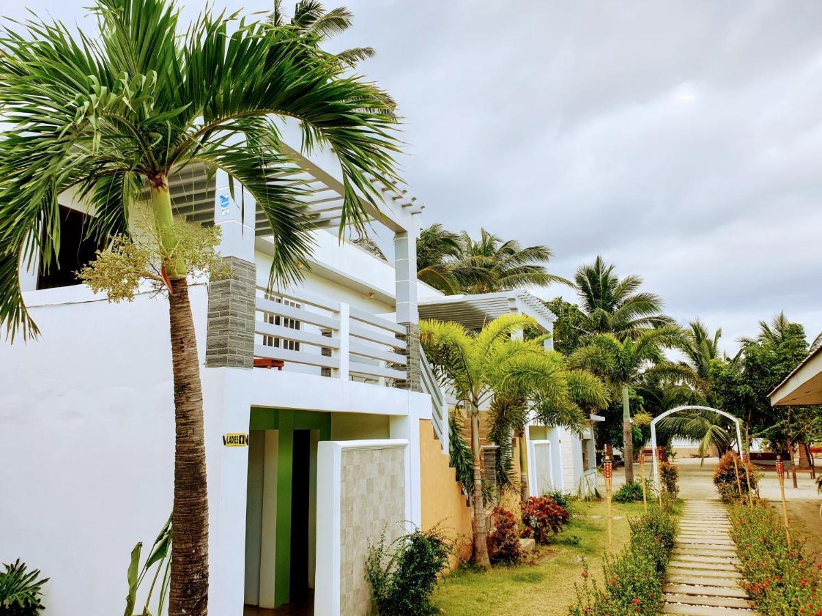 Orlando'S Beach Resort And Events Place Lemery Exterior photo